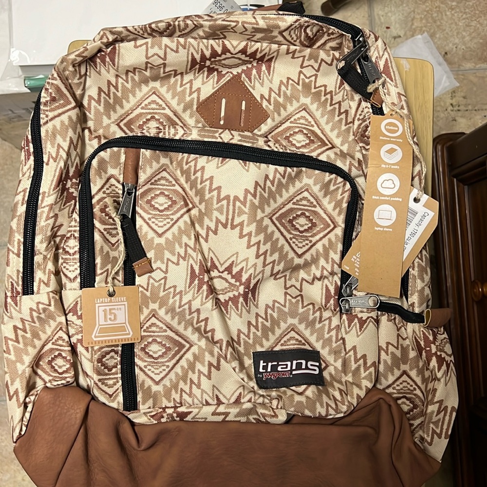 Trans by Jansport